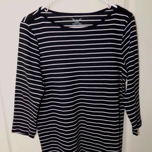 Faded Glory® Women's Long Sleeve Shirt. (M 8/10)